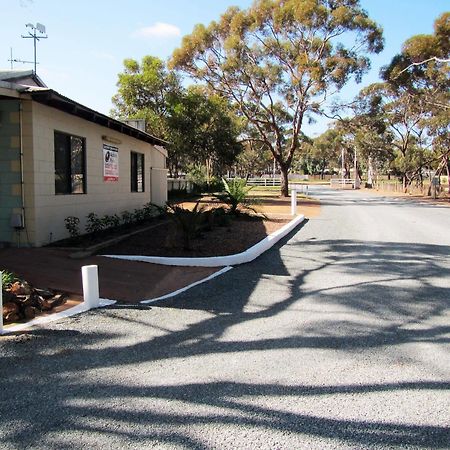 Acclaim Gateway Caravan Park Dundas Eksteriør bilde