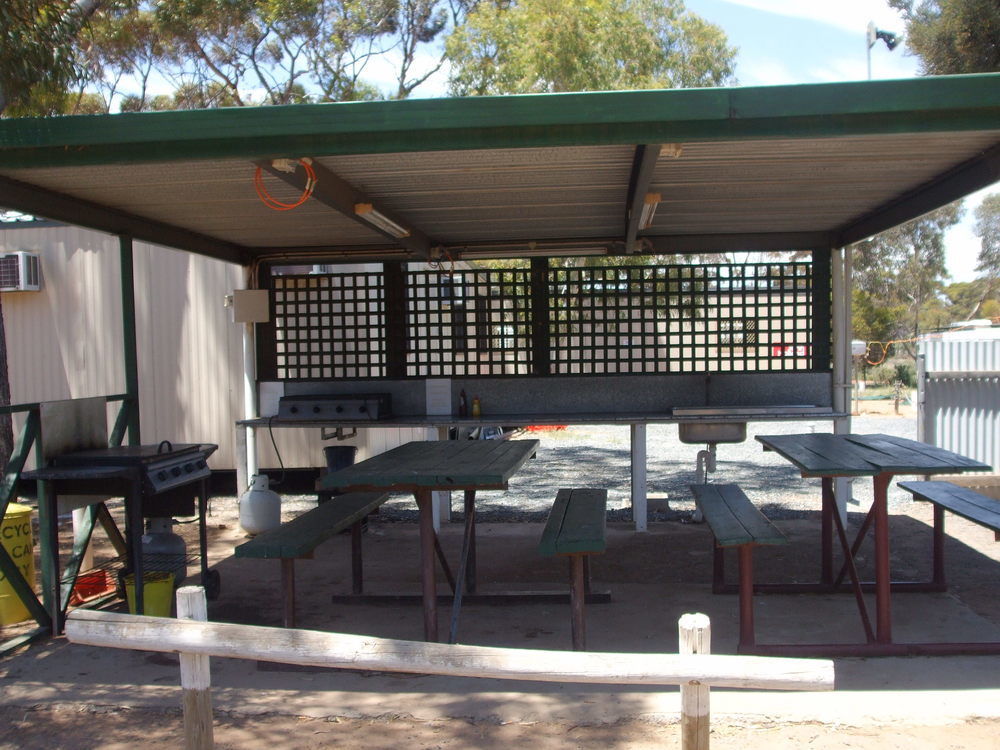 Acclaim Gateway Caravan Park Dundas Eksteriør bilde